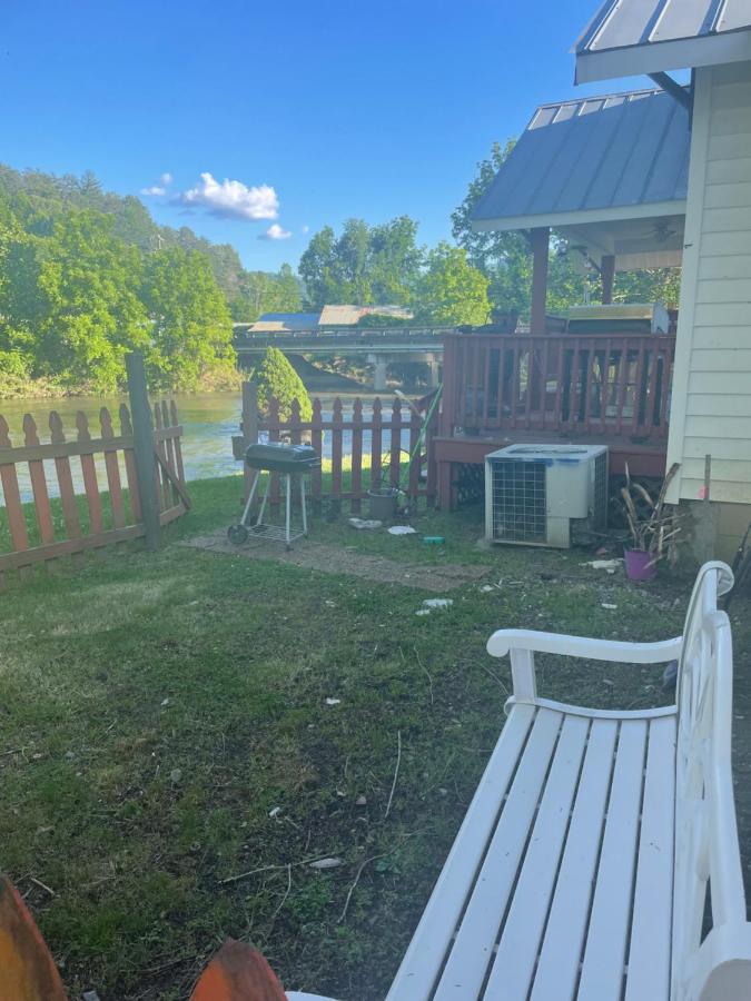 Ft. Wilderness Rv Park And Campground Whittier Eksteriør billede