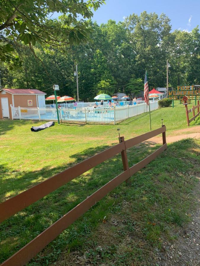 Ft. Wilderness Rv Park And Campground Whittier Eksteriør billede